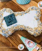 Bolo em forma de osso